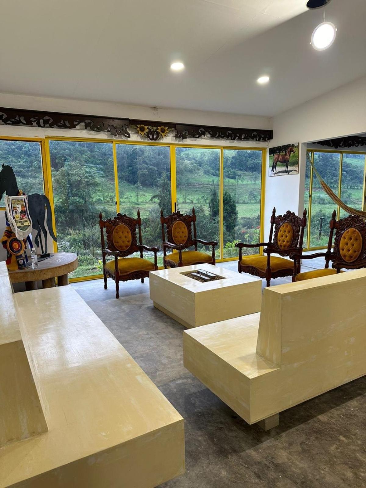 Villa Alojamiento Con Vista Al Rio Y Paisajes Hermosos à Manizales Extérieur photo